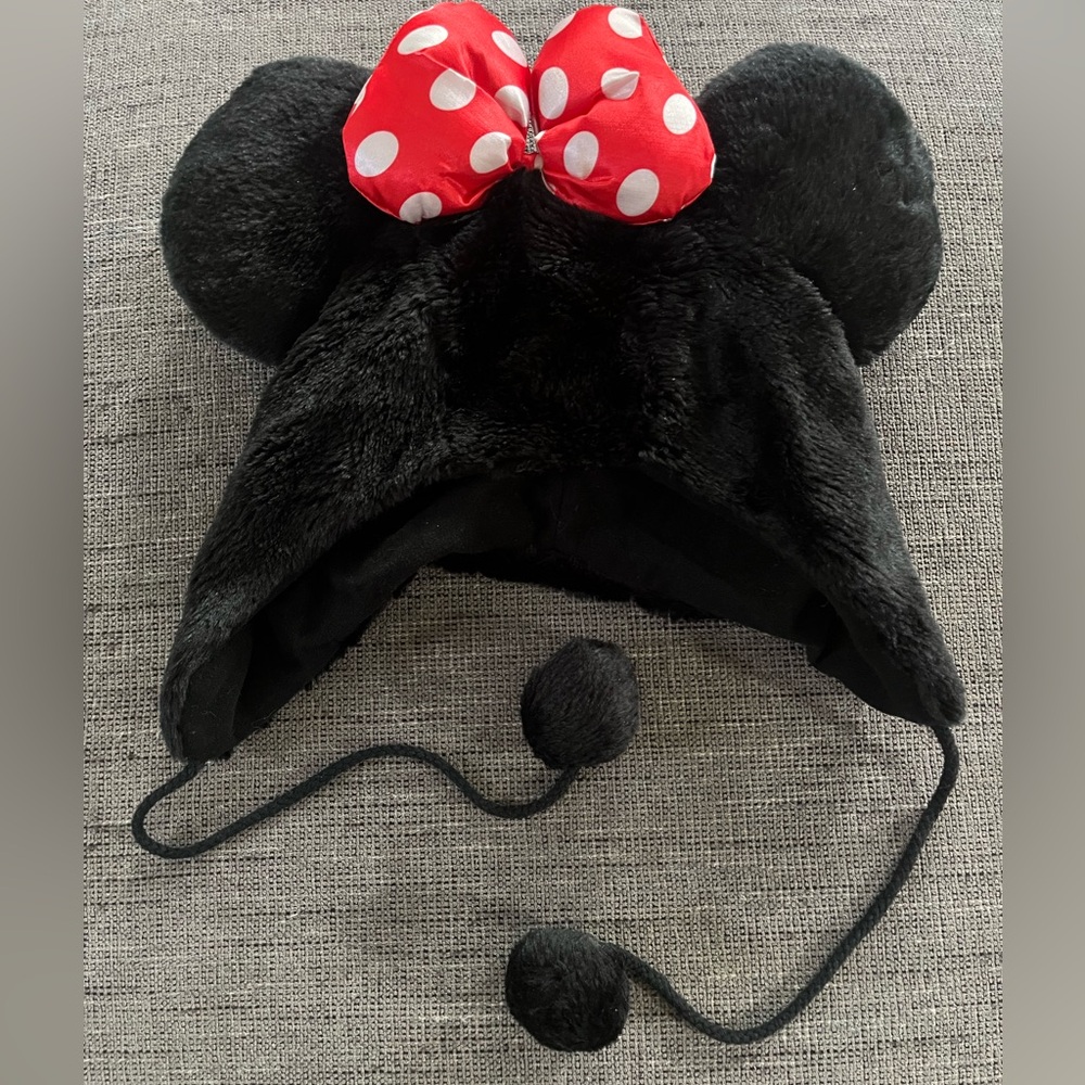 Disney Parks Minnie Mouse Plush Pom Pom Hat